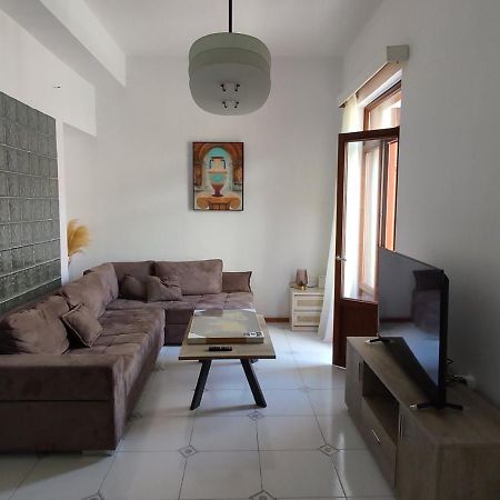 Dr. J. Spon Apartment Nafpaktos Extérieur photo